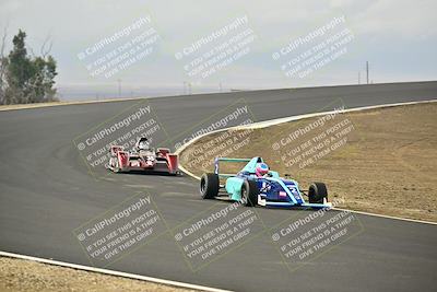 media/Jan-26-2025-CalClub SCCA (Sun) [[cfcea7df88]]/Group 2/Race/